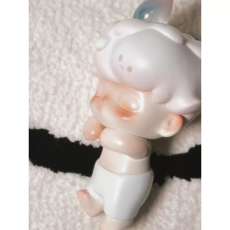 DIMOO Chiffong Cake Limited Figur DIMOO Chiffong Cake Limited Figur
