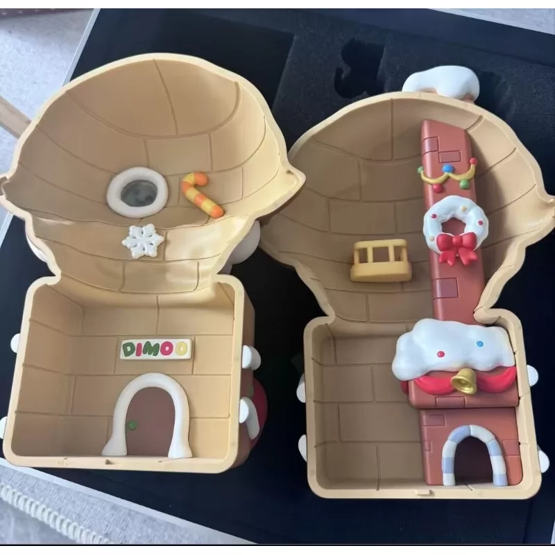 DIMOO Christmas Box Limited Figure Special Ver. DIMOO Christmas Box Limited Figure Special Ver.