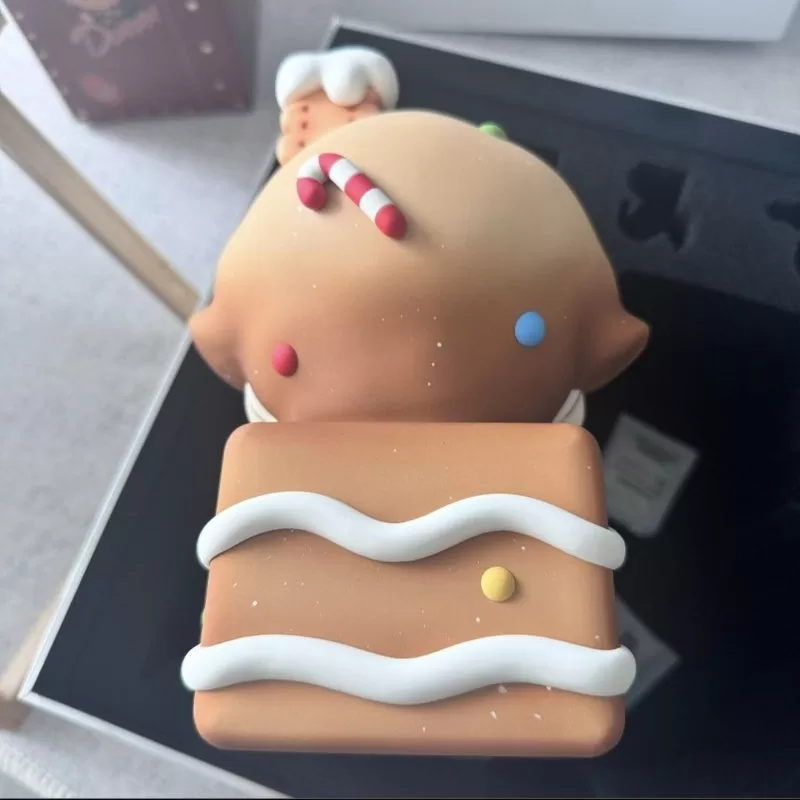 DIMOO Christmas Box Limited Figure Special Ver. DIMOO Christmas Box Limited Figure Special Ver.