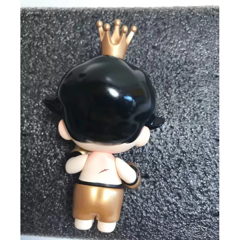 DIMOO Retro Series Rocky Overlord DIMOO Retro Series Rocky Overlord