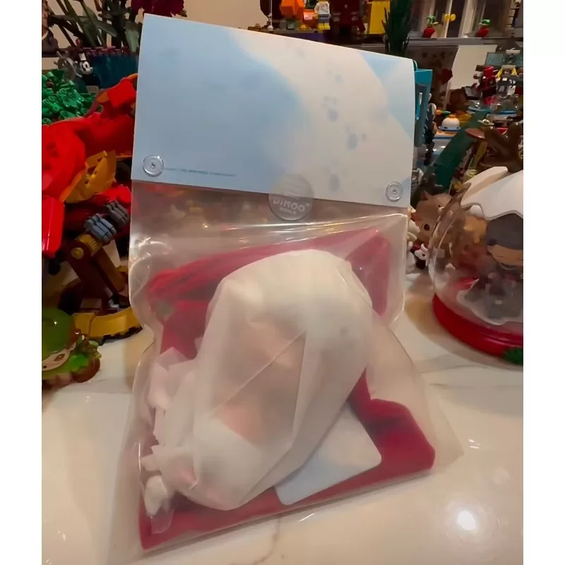 DIMOO Small Footprints-Winter Memory White Snow Limited Figure