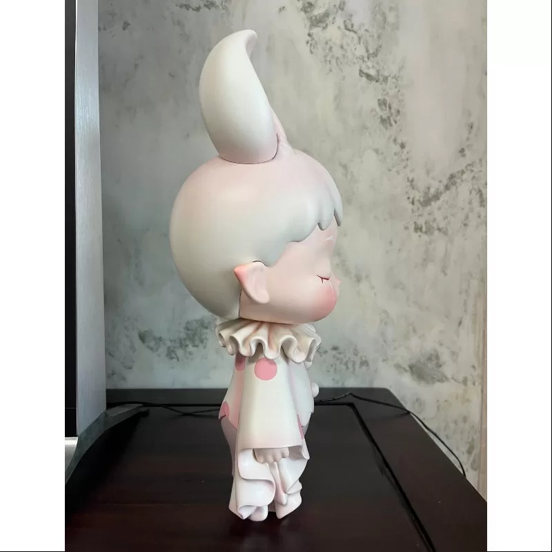 Hacipupu Listening Plus Figurine Art Toy 2025 Limited Edition Hacipupu Listening Plus Figurine Art Toy 2025 Limited Edition