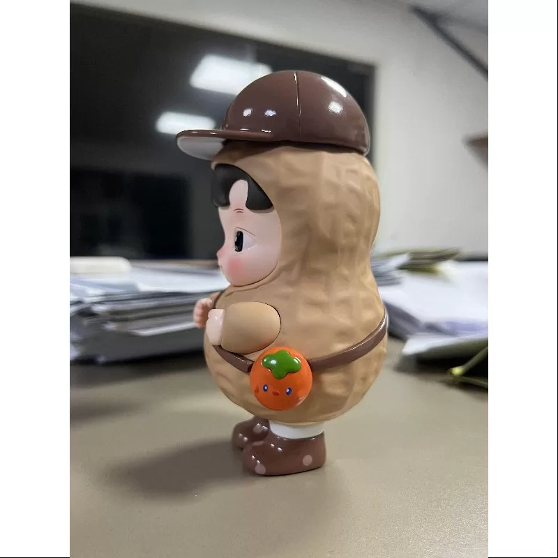 Hacipupu Peanut Figurine Art Toy 2023 Singapore Limited Hacipupu Peanut Figurine Art Toy 2023 Singapore Limited