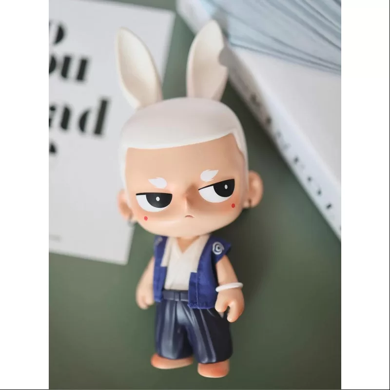 KUBO Moon Rabbit Boy Figurine Art Toy 2021 Limited KUBO Moon Rabbit Boy Figurine Art Toy 2021 Limited