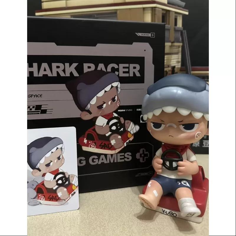 KUBO Shark Racer Figurine Art Toy 2022 Limited KUBO Shark Racer Figurine Art Toy 2022 Limited