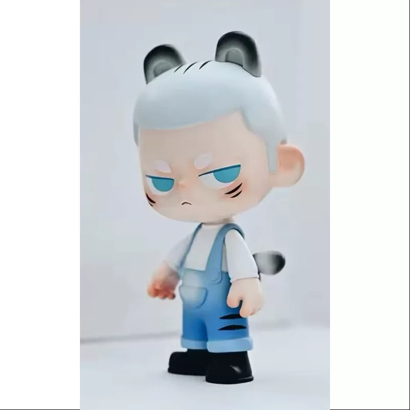 KUBO Tiger Brother White Figurine Art Toy 2022 Limited