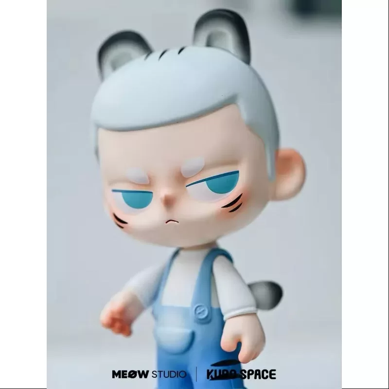 KUBO Tiger Brother White Figurine Art Toy 2022 Limited KUBO Tiger Brother White Figurine Art Toy 2022 Limited