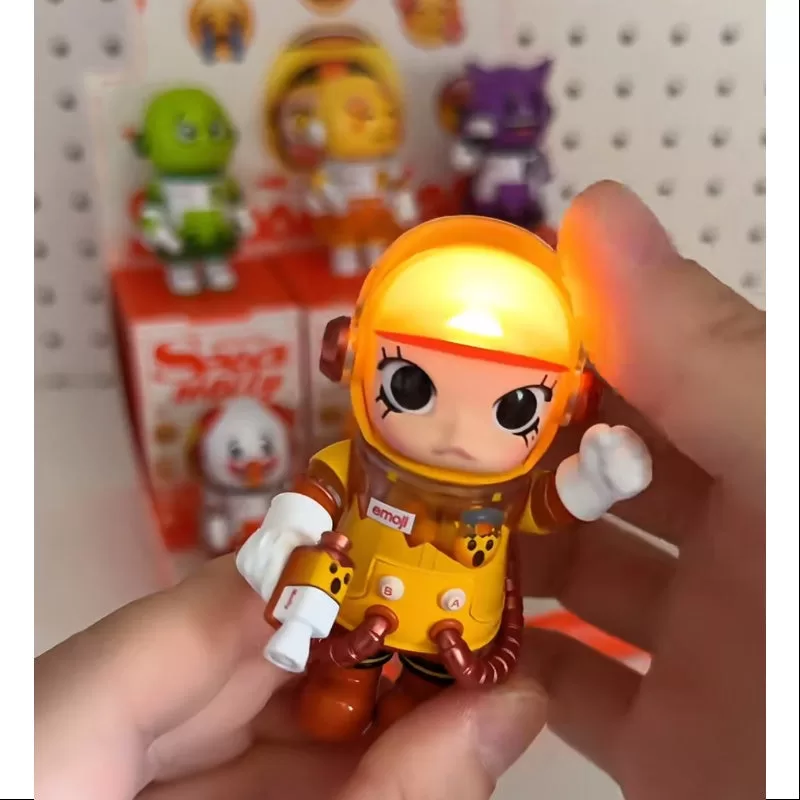 MEGA SPACE MOLLY 100 % X emoji Series Secret OPEN MINED (1/108) MEGA SPACE MOLLY 100 % X emoji Series Secret OPEN MINED (1/108)