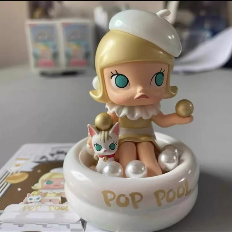 MOLLY Pop Mart-samling vid Pop Land-seriens hemliga MOLLY-vågbassängfirande (1/120)