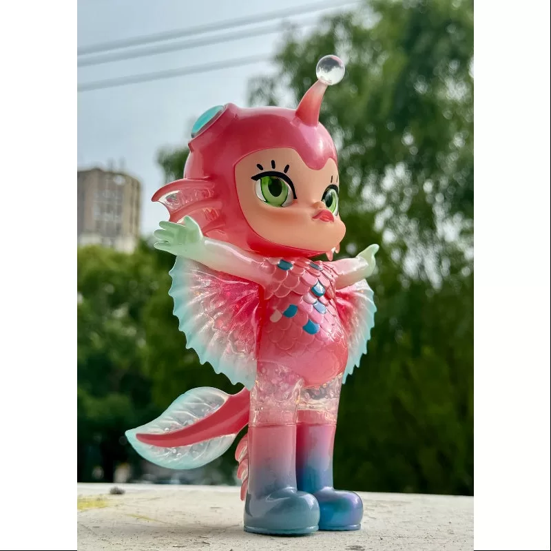 MOLLY YUTONG Flygande fisk YuTong Molly konstleksaksfigur 2024 LIMITED
