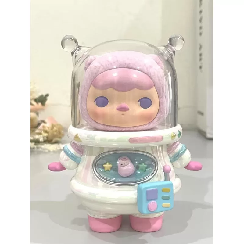 PUCKY Planet Explorer-Space Cat Astronaut Figure Begränsad upplaga