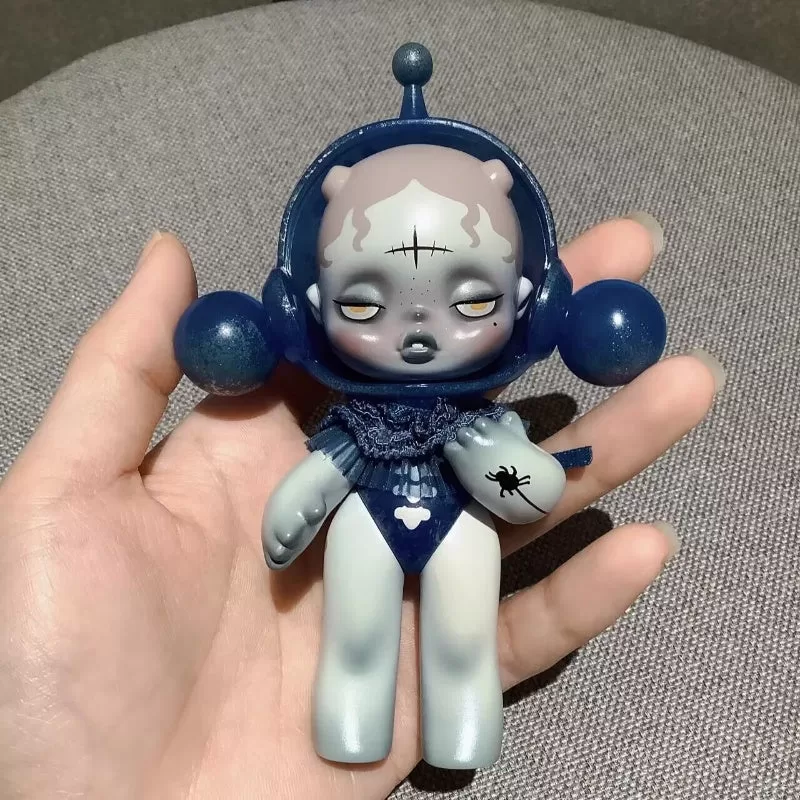 Skullpanda Baby Ghost Limited statyett Skullpanda Baby Ghost Limited statyett