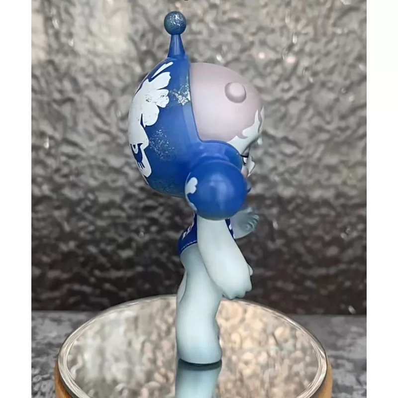 Skullpanda Baby Ghost Limited statyett Skullpanda Baby Ghost Limited statyett
