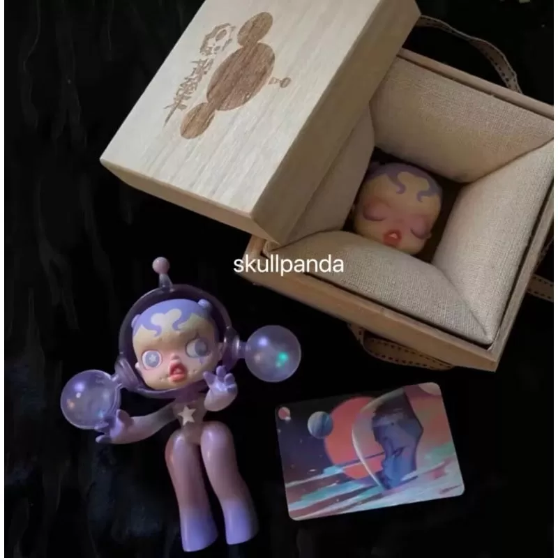 Skullpanda Starry Sky Brain Girl Limited Figurine